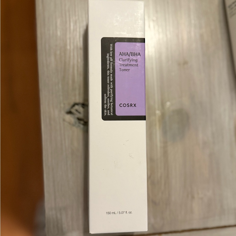 COS AHA/BHA Clarifying Treatment Toner - Purple